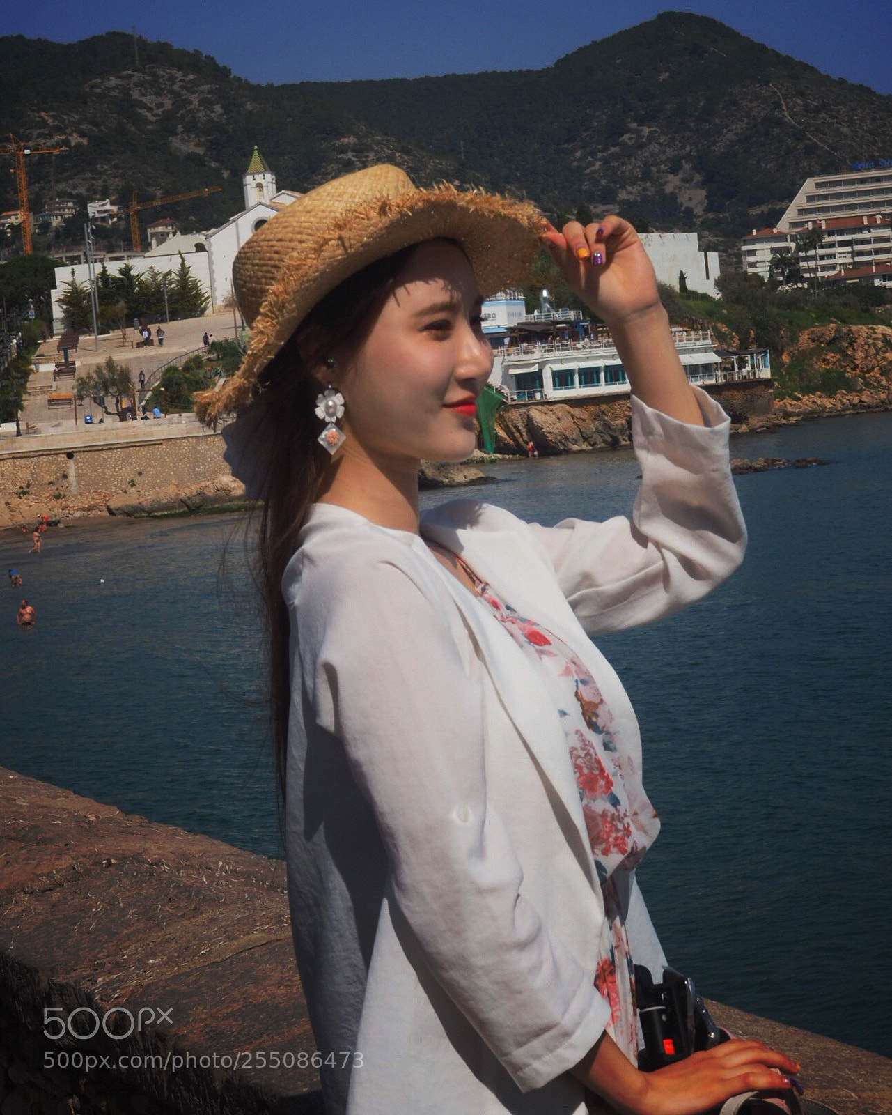 Olympus OM-D E-M10 II sample photo. Tourist photography
