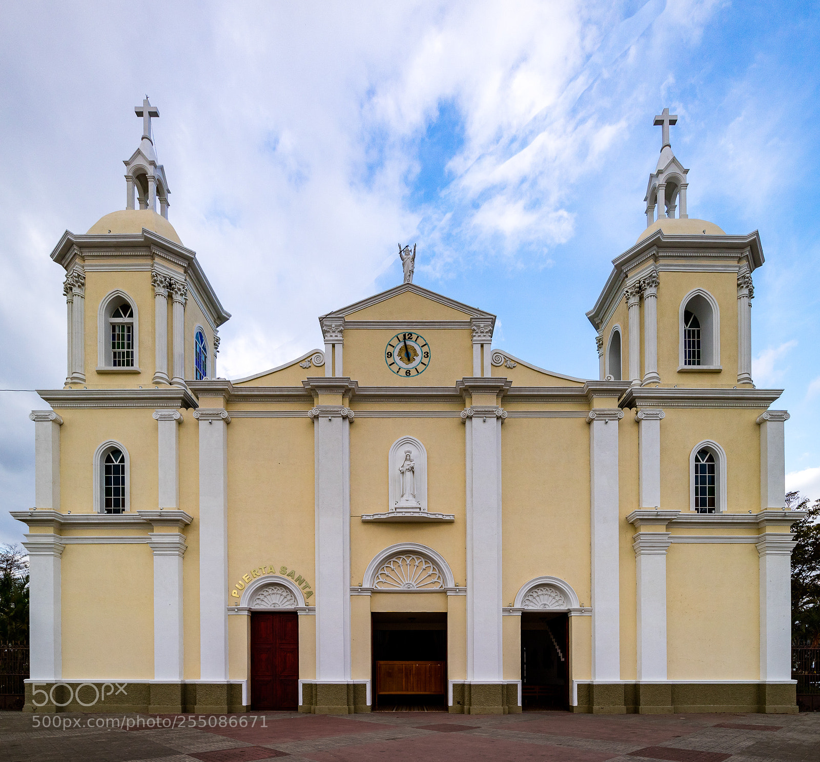Canon EOS M3 sample photo. Church photography