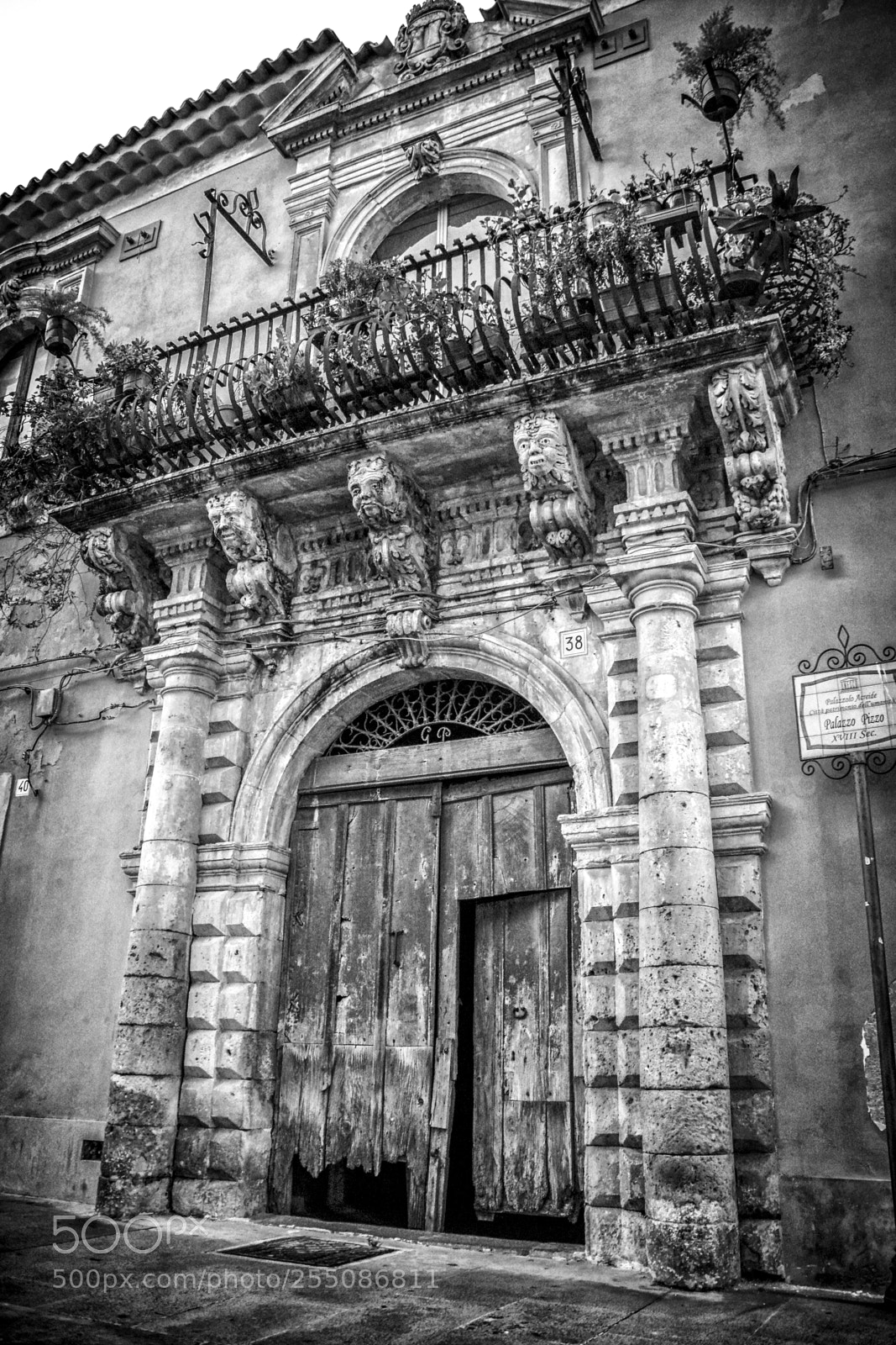 Nikon D7100 sample photo. Palazzolo a b&w photography