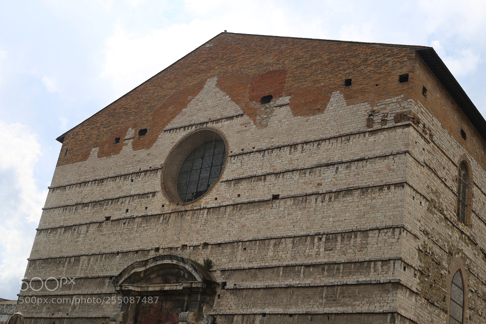 Canon EOS 6D + Canon EF 50mm F1.8 II sample photo. Trip to umbria tuscany photography