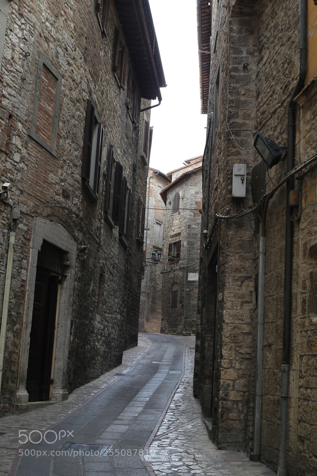 Canon EOS 6D + Canon EF 50mm F1.8 II sample photo. Trip to umbria tuscany photography