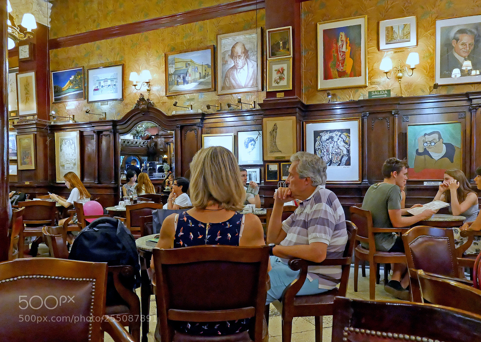 Panasonic Lumix DMC-G7 sample photo. Buenos aires photography