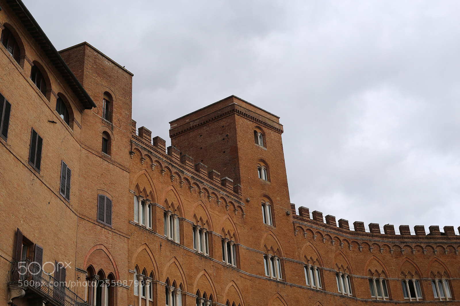 Canon EOS 6D + Canon EF 50mm F1.8 II sample photo. Trip to umbria tuscany photography