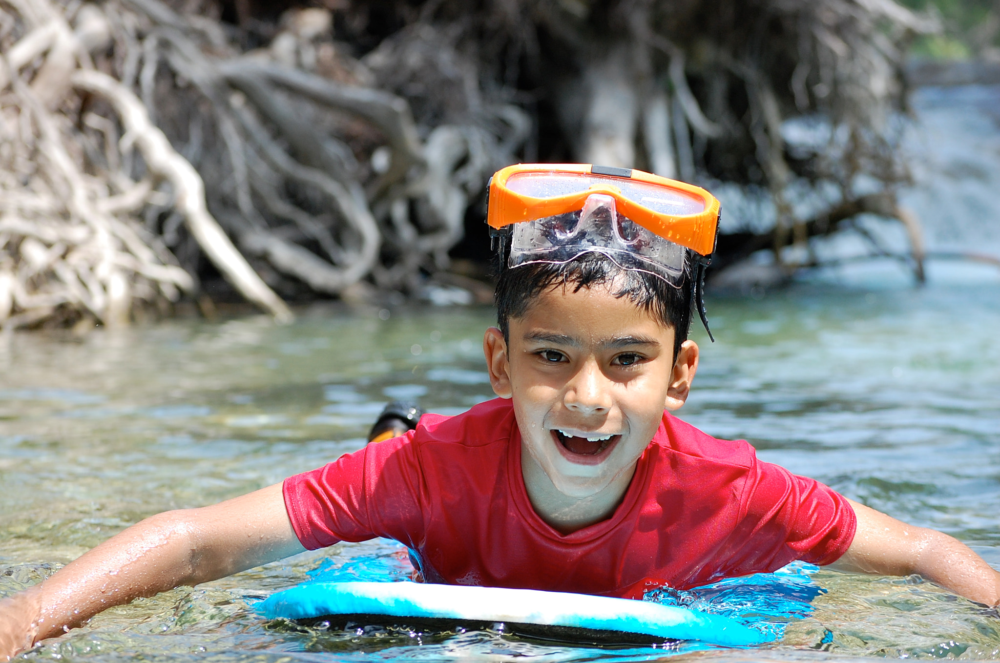 Nikon D40 sample photo. On the river photography