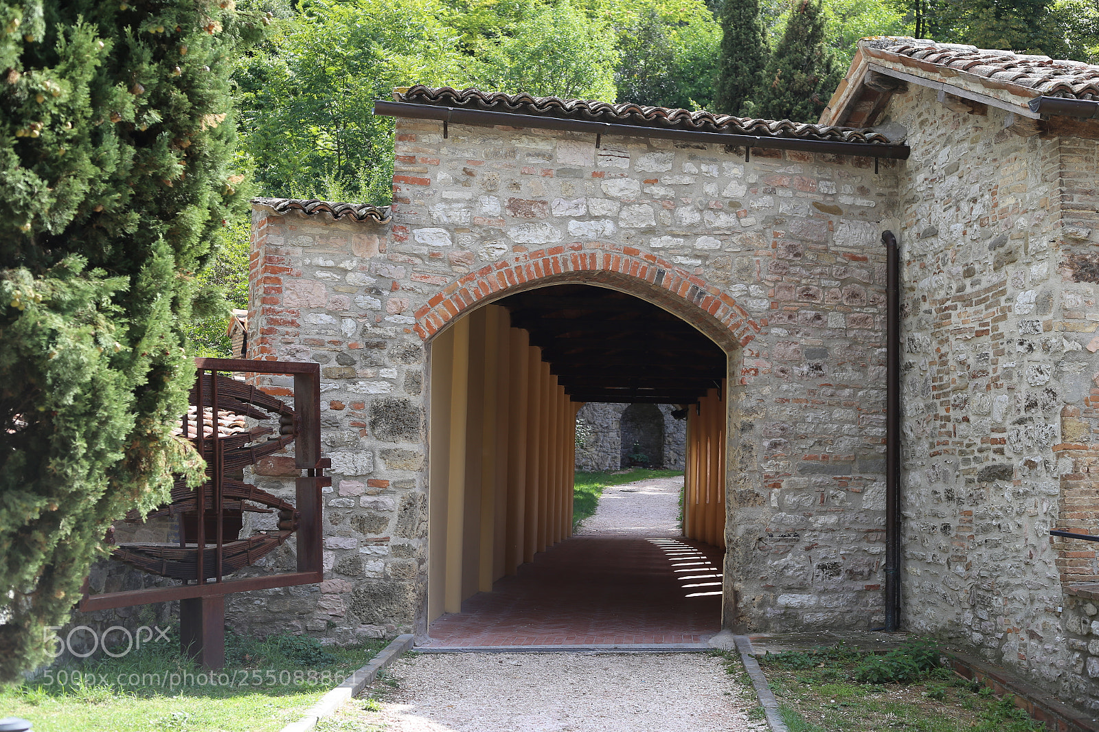 Canon EOS 6D + Canon EF 50mm F1.8 II sample photo. Trip to umbria tuscany photography