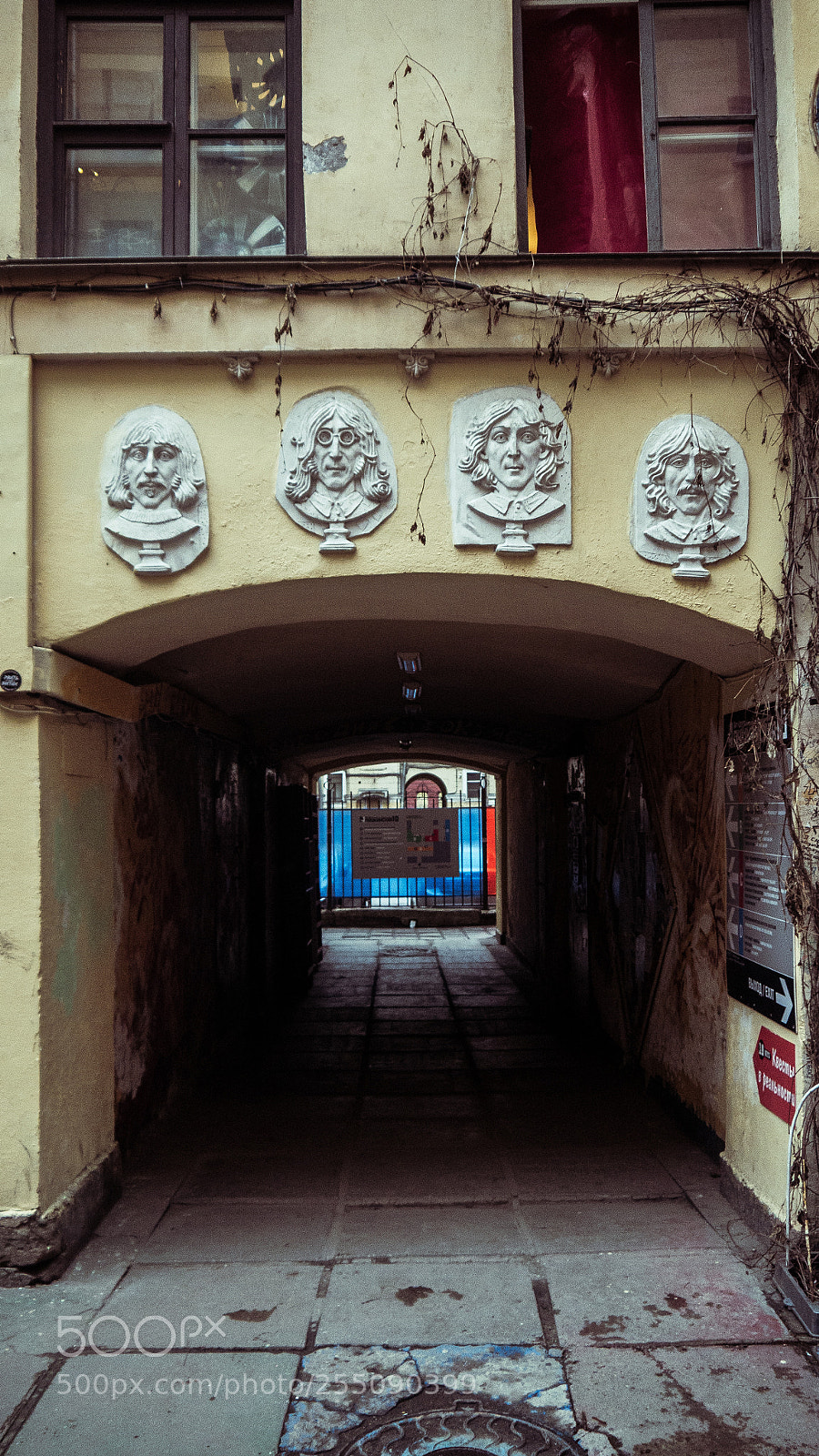 Panasonic Lumix DMC-G7 sample photo. John lennon street at photography