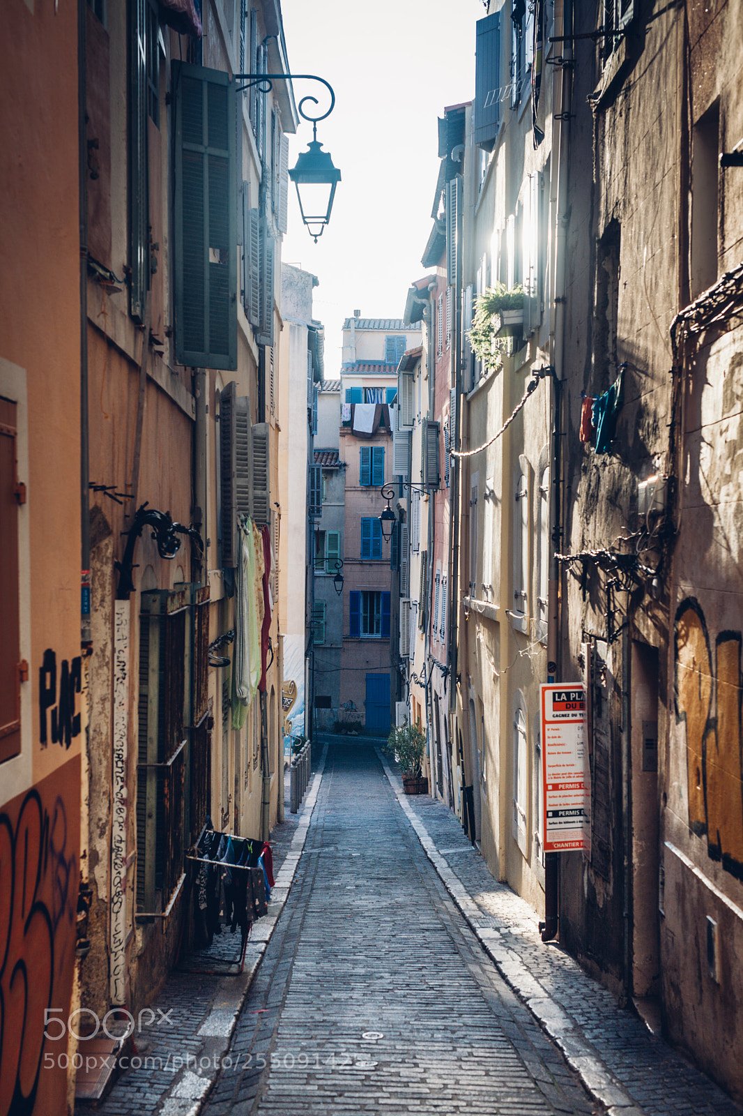 Canon EOS 5D Mark II sample photo. Le panier à marseille photography