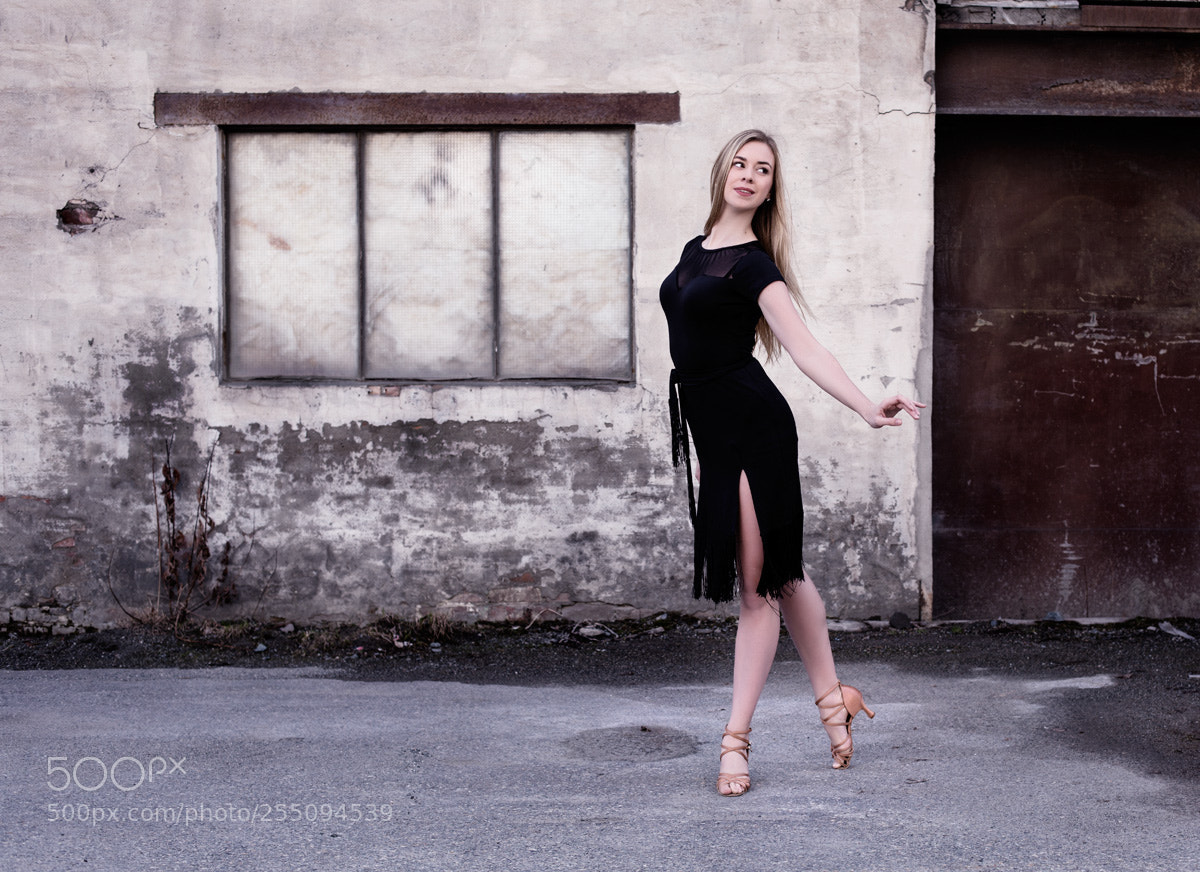 Canon EOS 5D Mark IV sample photo. Grace photography