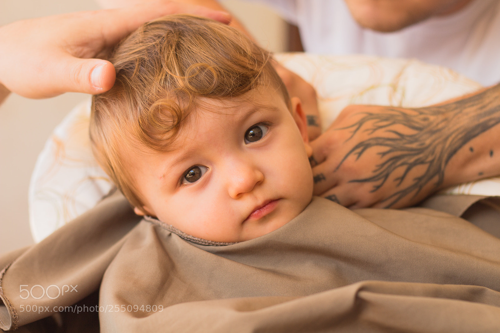 Canon EOS 700D (EOS Rebel T5i / EOS Kiss X7i) sample photo. Primeiro corte de cabelo photography