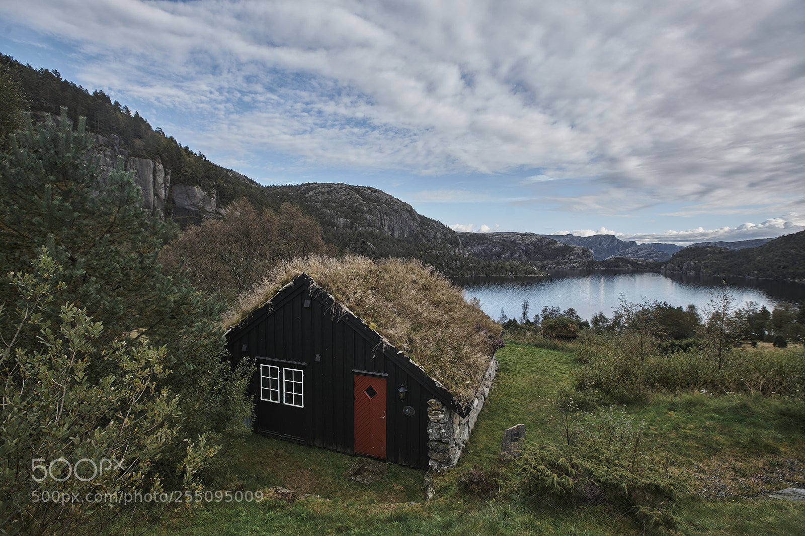 Sony a7R II sample photo. House on the lake photography