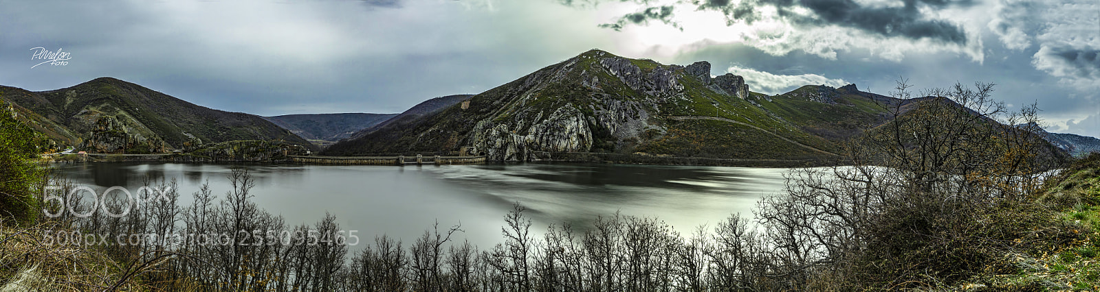 Sony SLT-A68 sample photo. Compuerta embalse - 5 photography