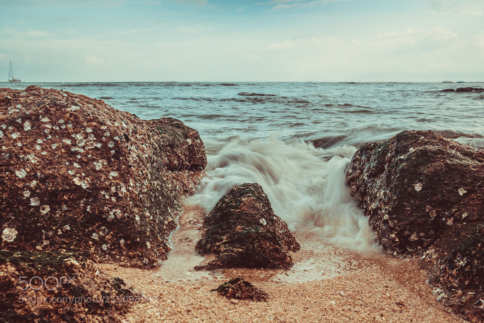 Fujifilm X-T1 sample photo. Waves from koh samui photography