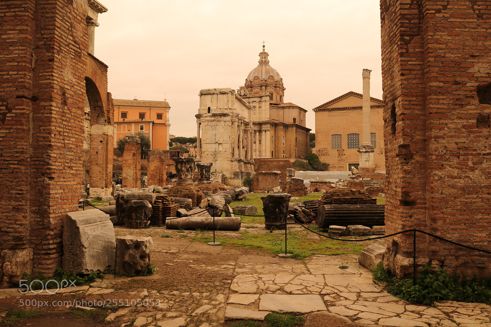 Canon EOS 750D (EOS Rebel T6i / EOS Kiss X8i) sample photo. My perspective of rome photography