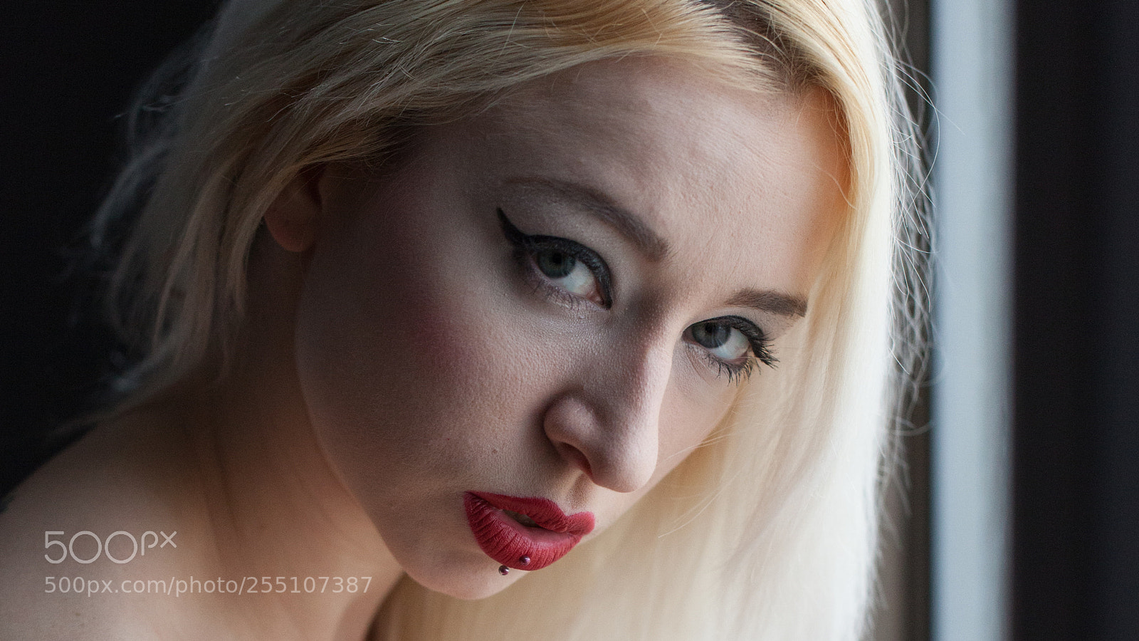 Canon EOS 5D Mark II sample photo. Lydia photography