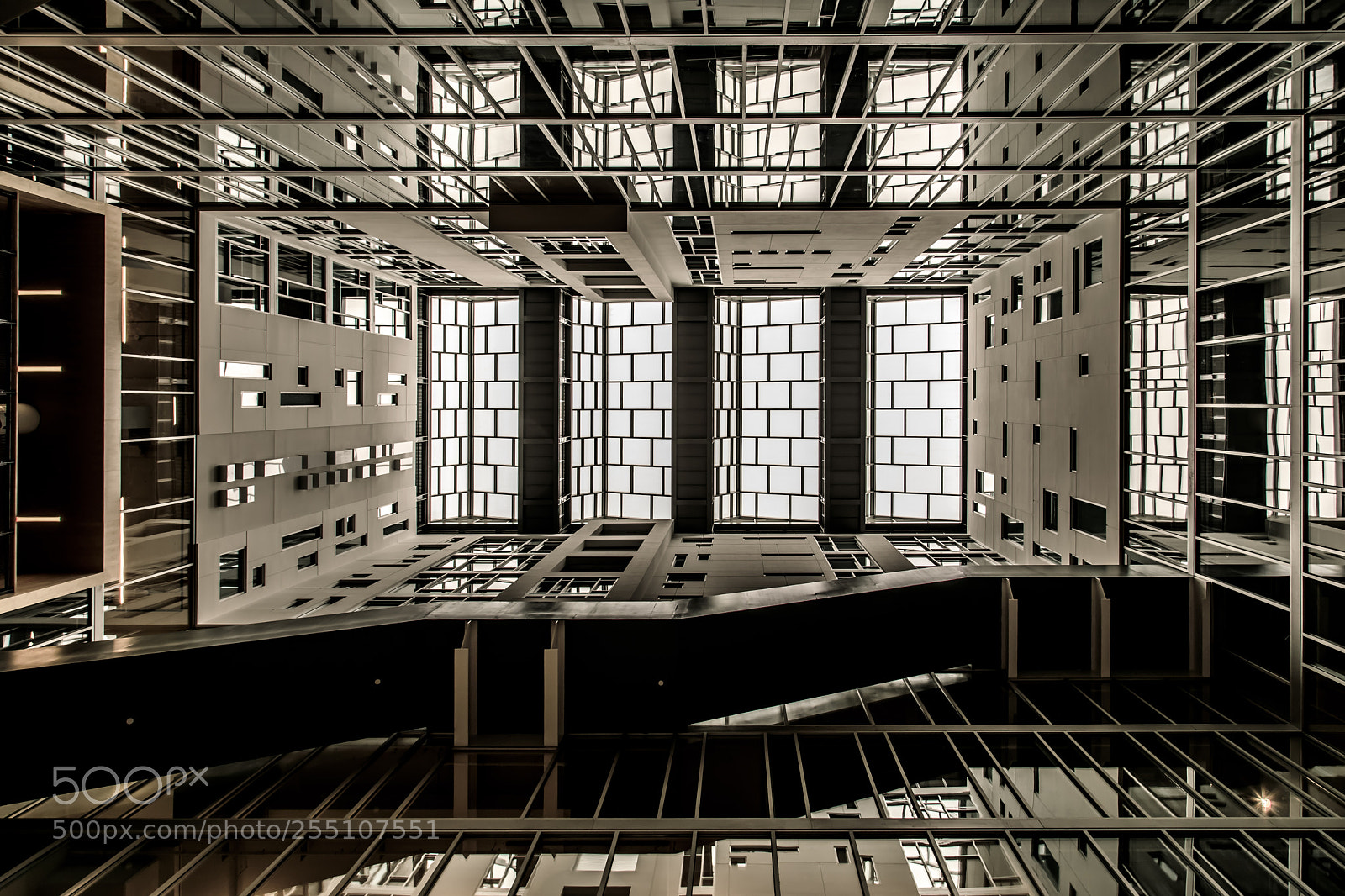 Canon EOS 5D Mark IV sample photo. Crosstown concourse photography