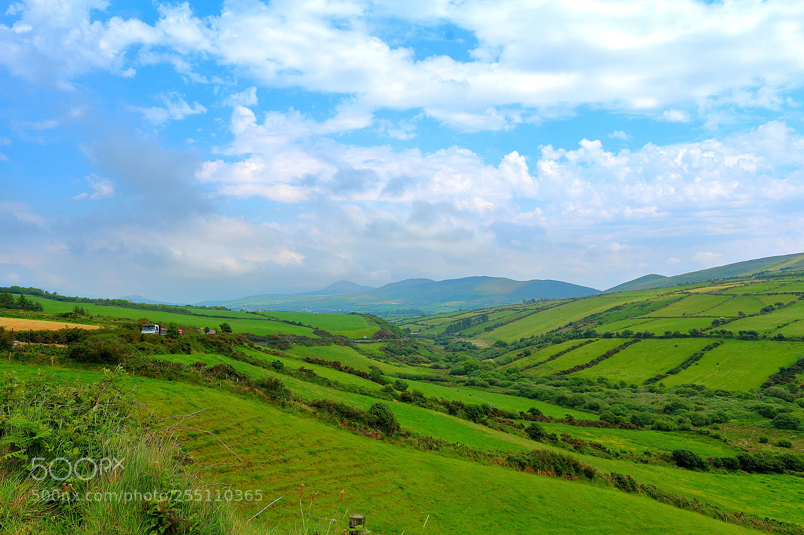 Canon EOS 1300D (EOS Rebel T6 / EOS Kiss X80) sample photo. Irish countryside photography