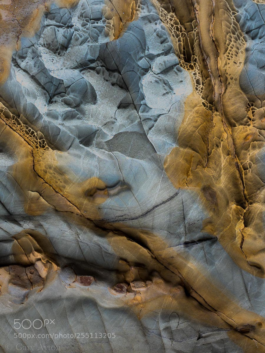 Olympus OM-D E-M1 Mark II sample photo. Weathered sandstone photography