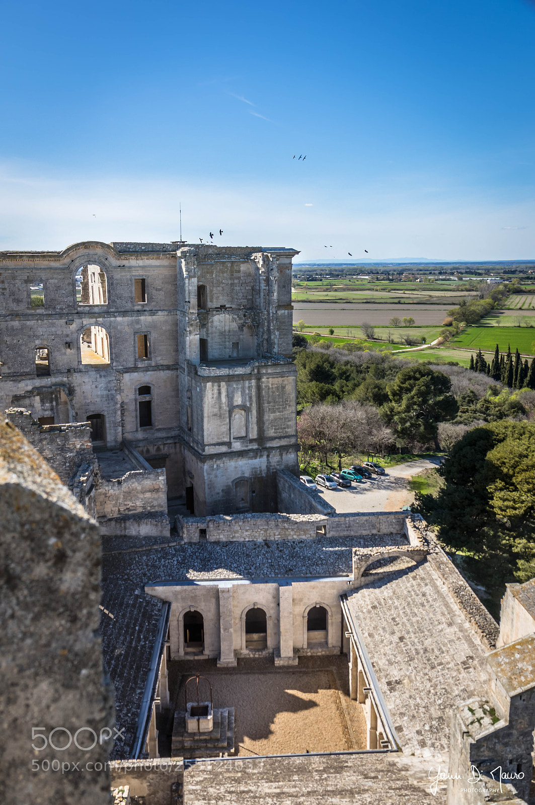 Canon EOS 7D Mark II sample photo. Abbaye de montmajour photography