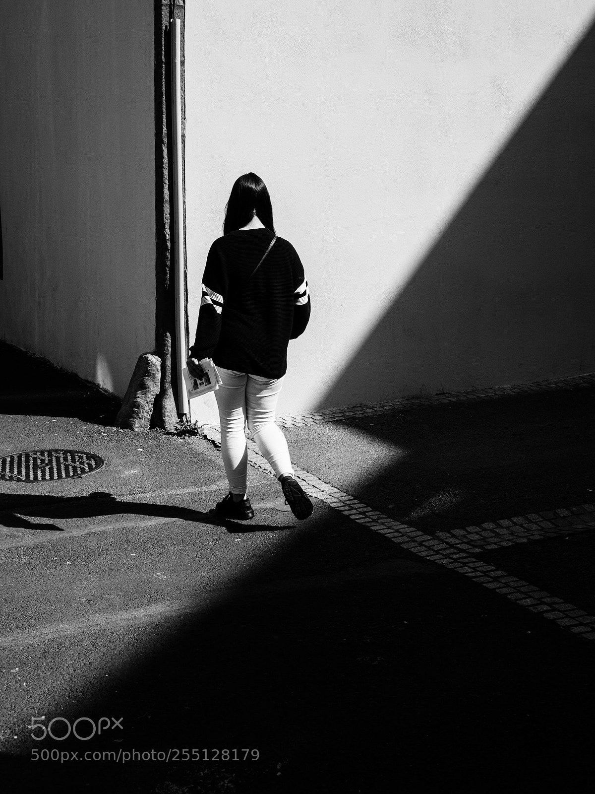 Olympus OM-D E-M10 II sample photo. Untitled photography