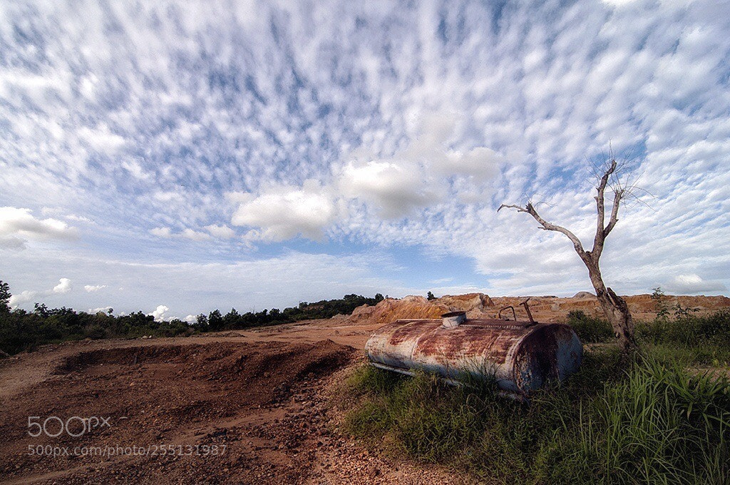 Nikon D90 sample photo. Moving clouds photography