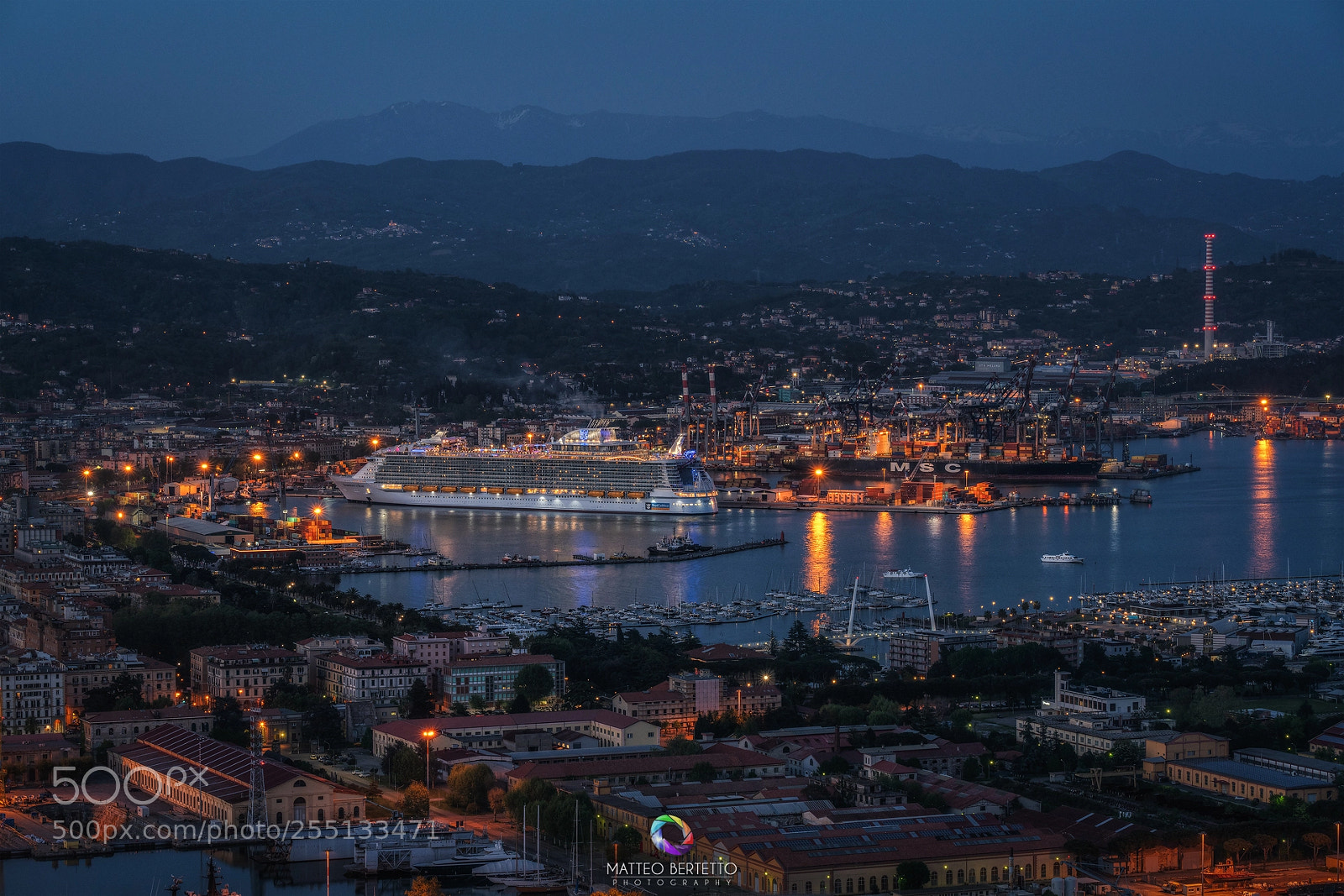 Sony a7R II sample photo. Symphony of the seas photography