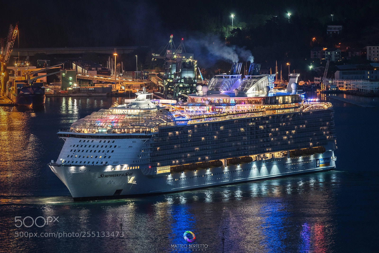 Sony a7R II sample photo. Symphony of the seas photography