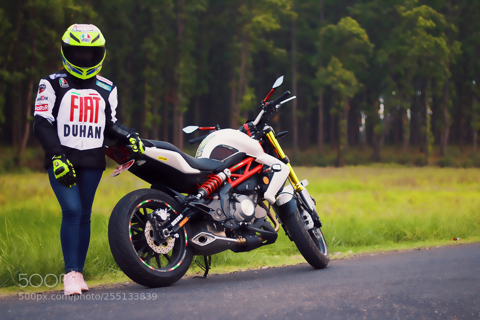 Canon EOS 1300D (EOS Rebel T6 / EOS Kiss X80) sample photo. #ride photography