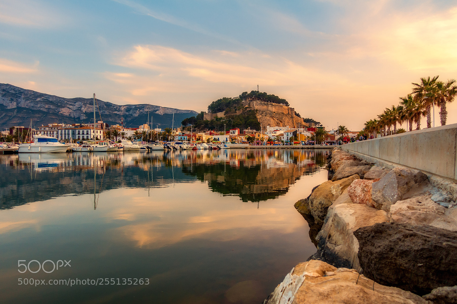 Sony Cyber-shot DSC-RX100 IV sample photo. Sunset over the port photography