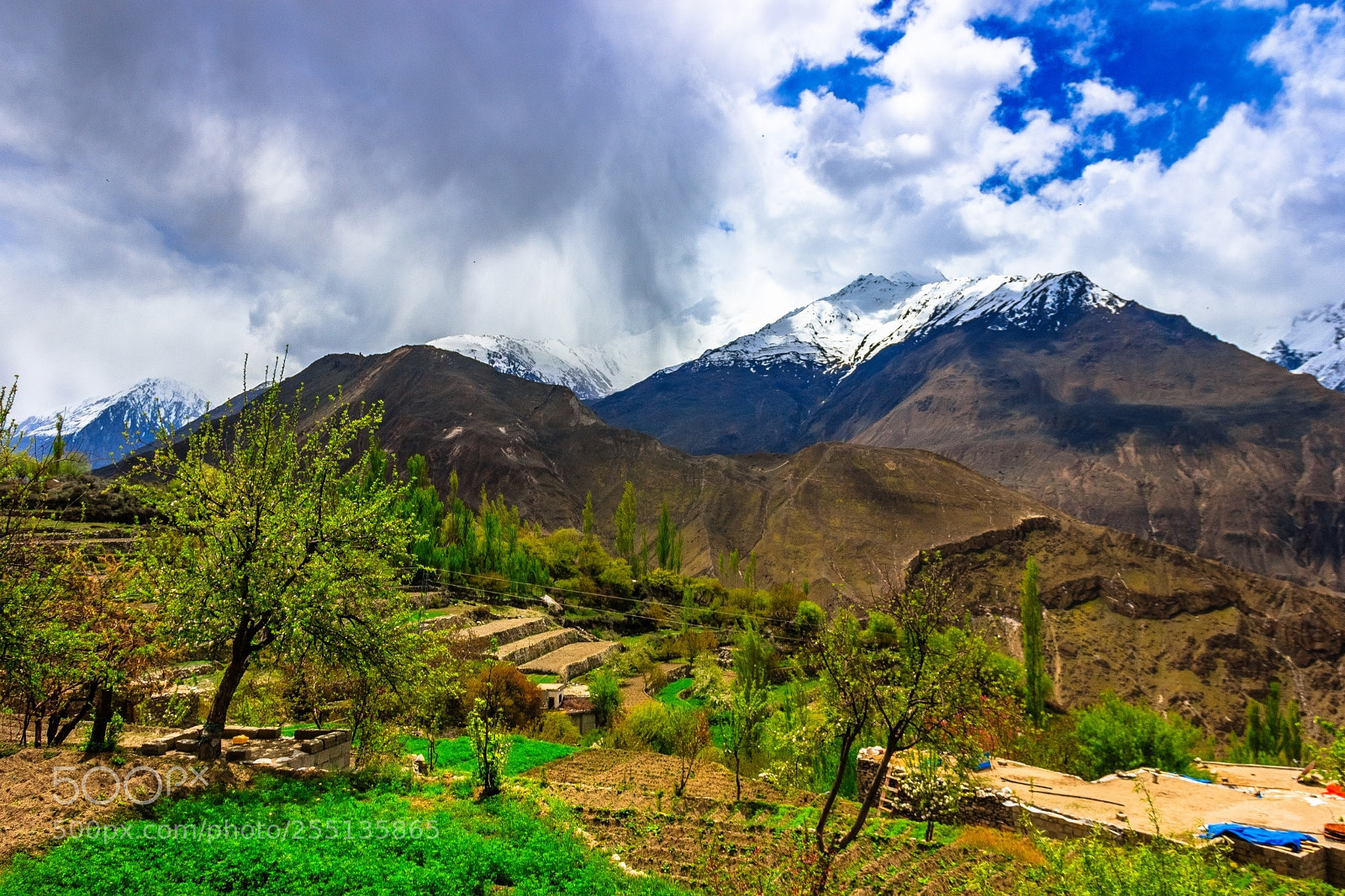 Canon EOS 550D (EOS Rebel T2i / EOS Kiss X4) sample photo. Hunza photography