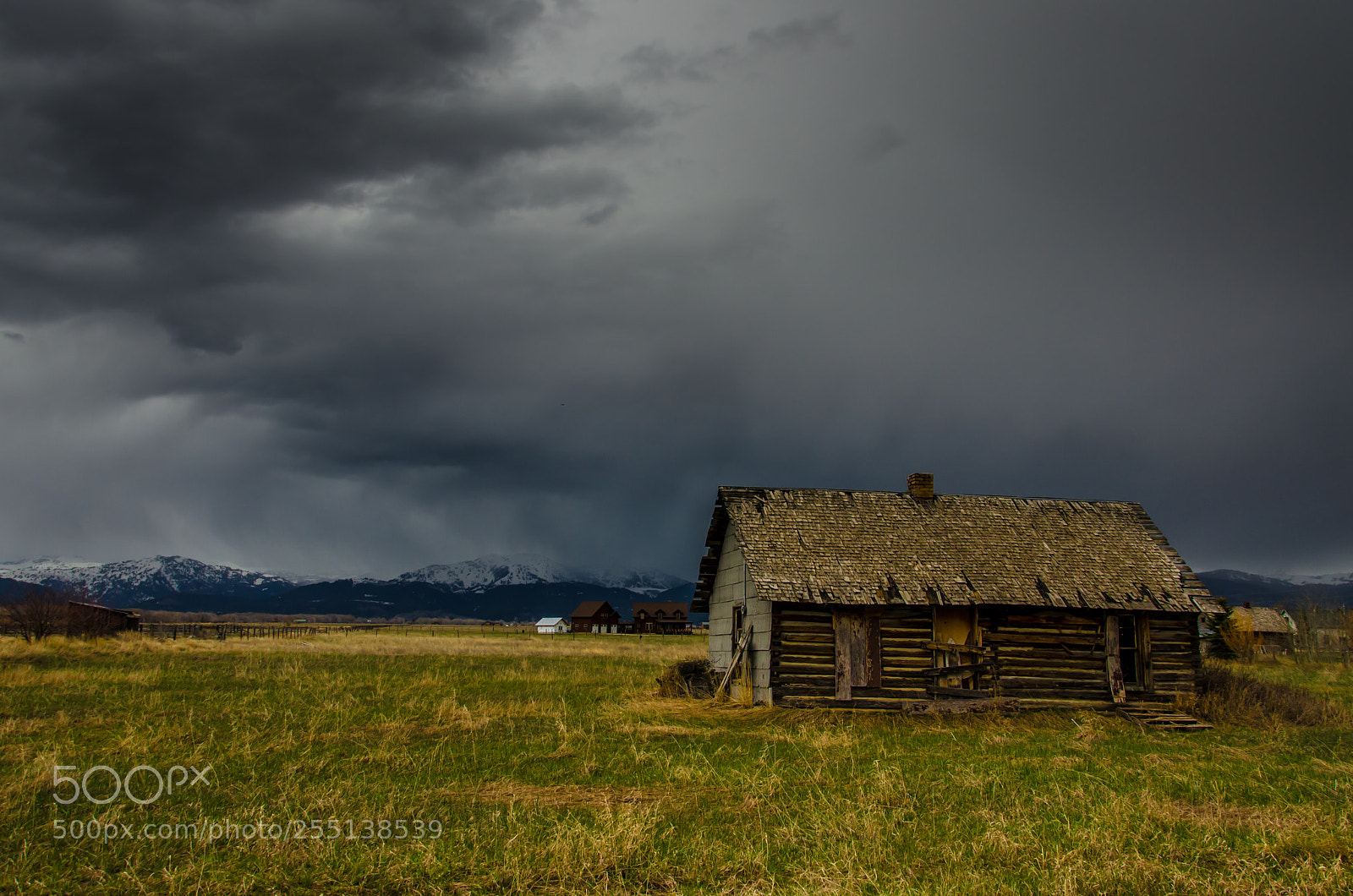 Nikon D7000 sample photo. An old barn photography