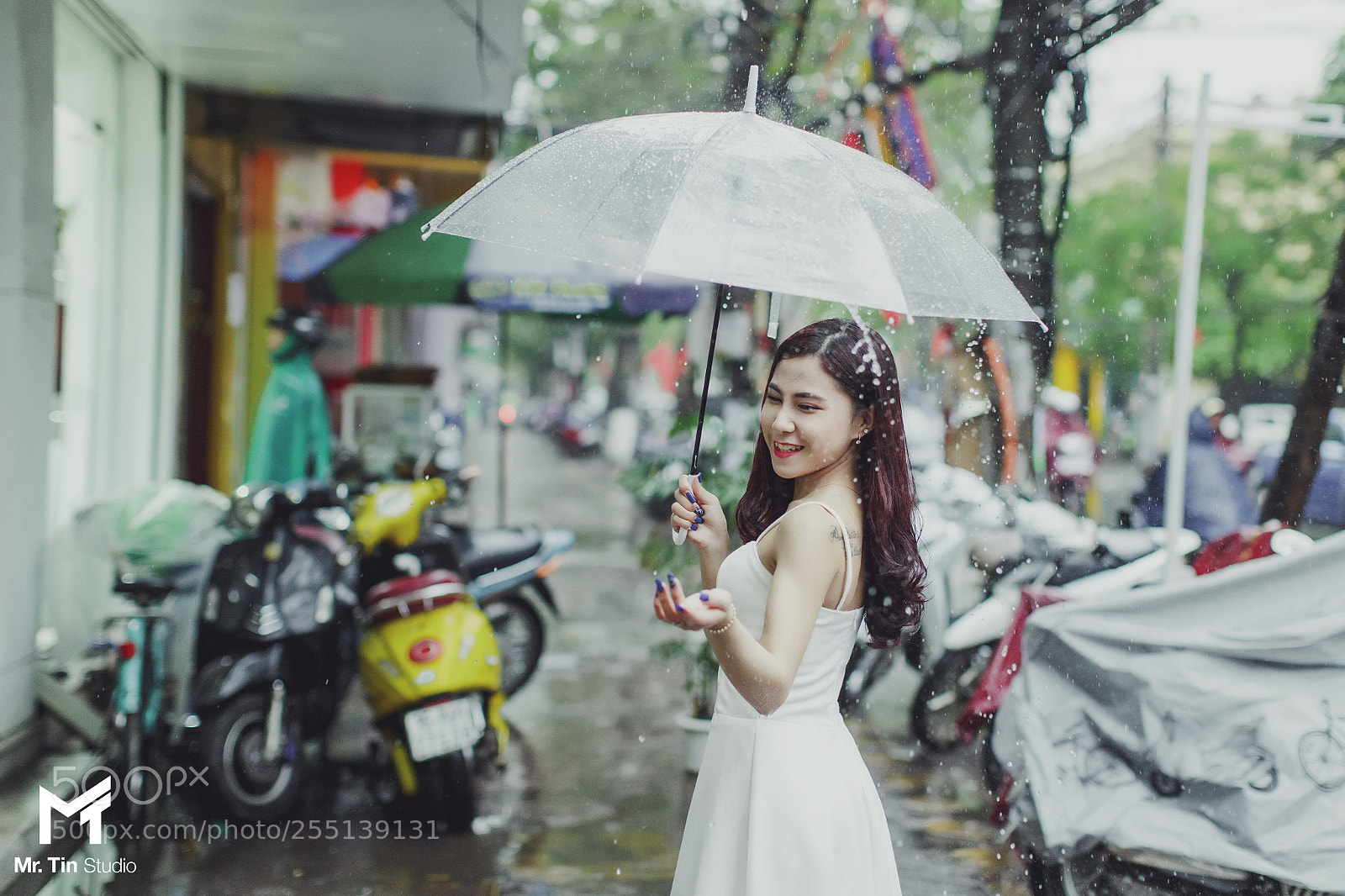 Canon EOS-1D X sample photo. Rain photography
