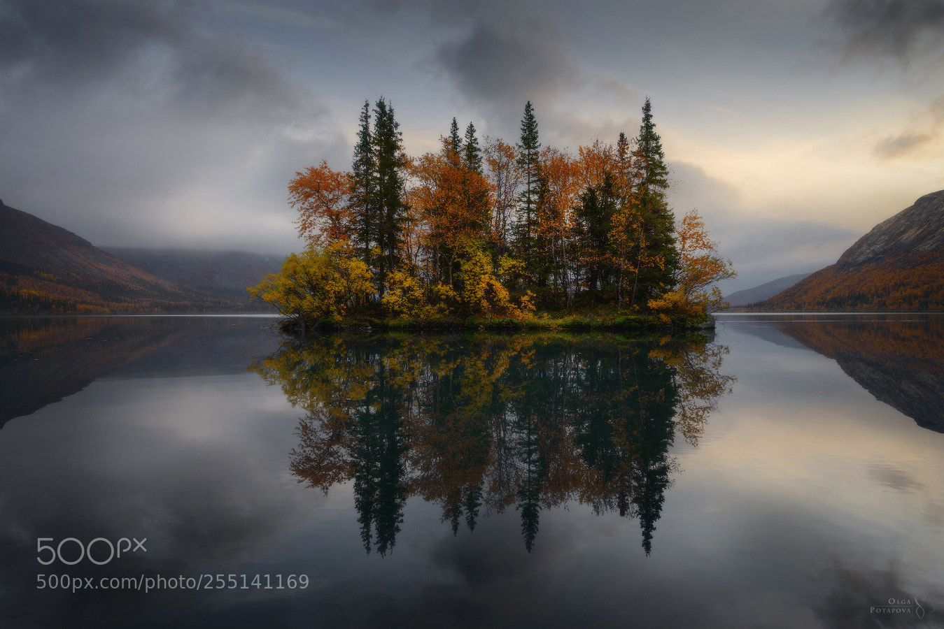 Nikon D800 sample photo. Autumn island photography