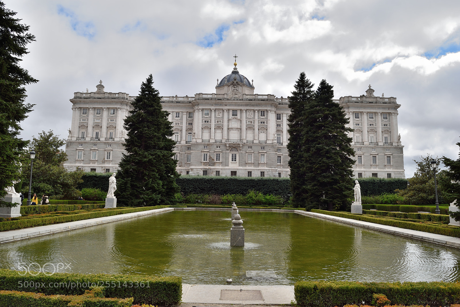 Nikon D5500 sample photo. Jardins de sabatini madrid photography