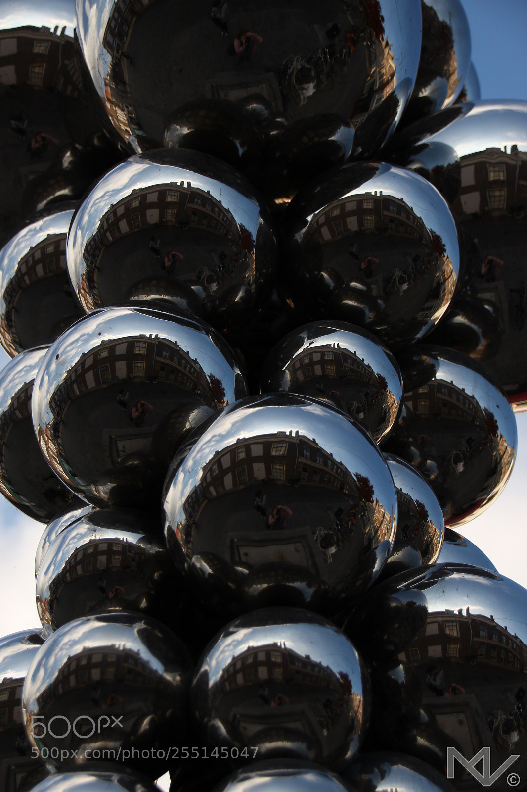 Canon EOS 700D (EOS Rebel T5i / EOS Kiss X7i) sample photo. Balls photography