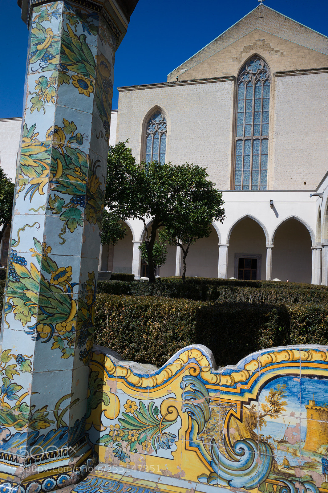 Leica M9 sample photo. Cloister st. chiara photography