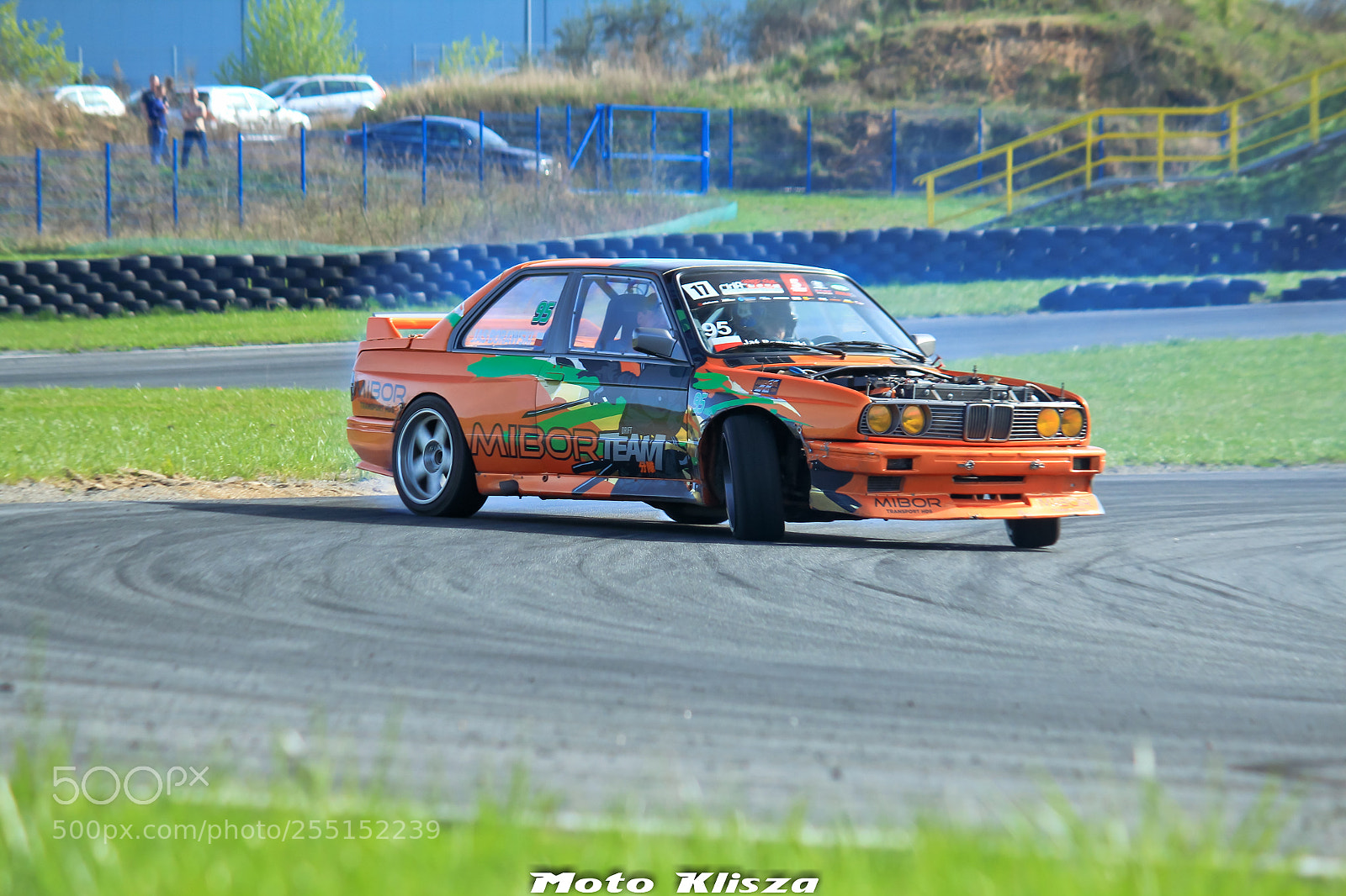 Canon EOS 1200D (EOS Rebel T5 / EOS Kiss X70 / EOS Hi) sample photo. Drift is amazing photography