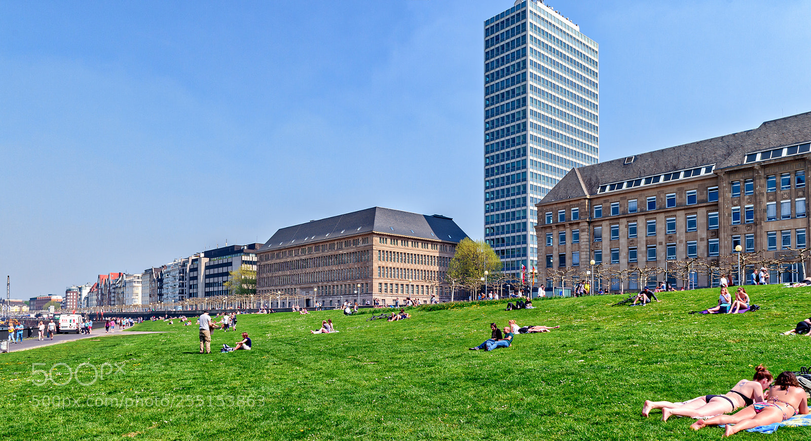 Nikon D4S sample photo. Am rhein düsseldorf ! photography