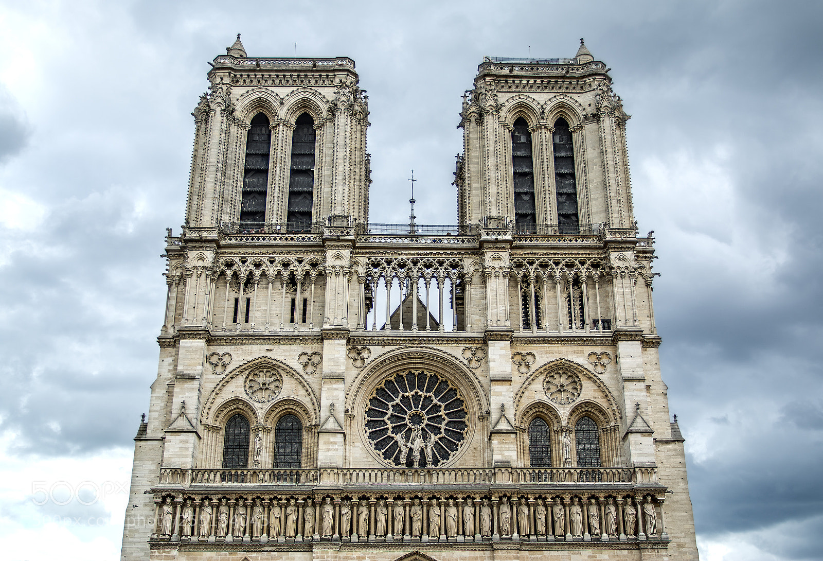 Canon EOS 70D sample photo. Notre-dame cathedral on cloudy photography
