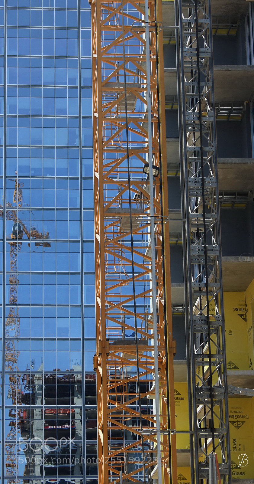 Canon EOS 550D (EOS Rebel T2i / EOS Kiss X4) sample photo. High in the sky photography