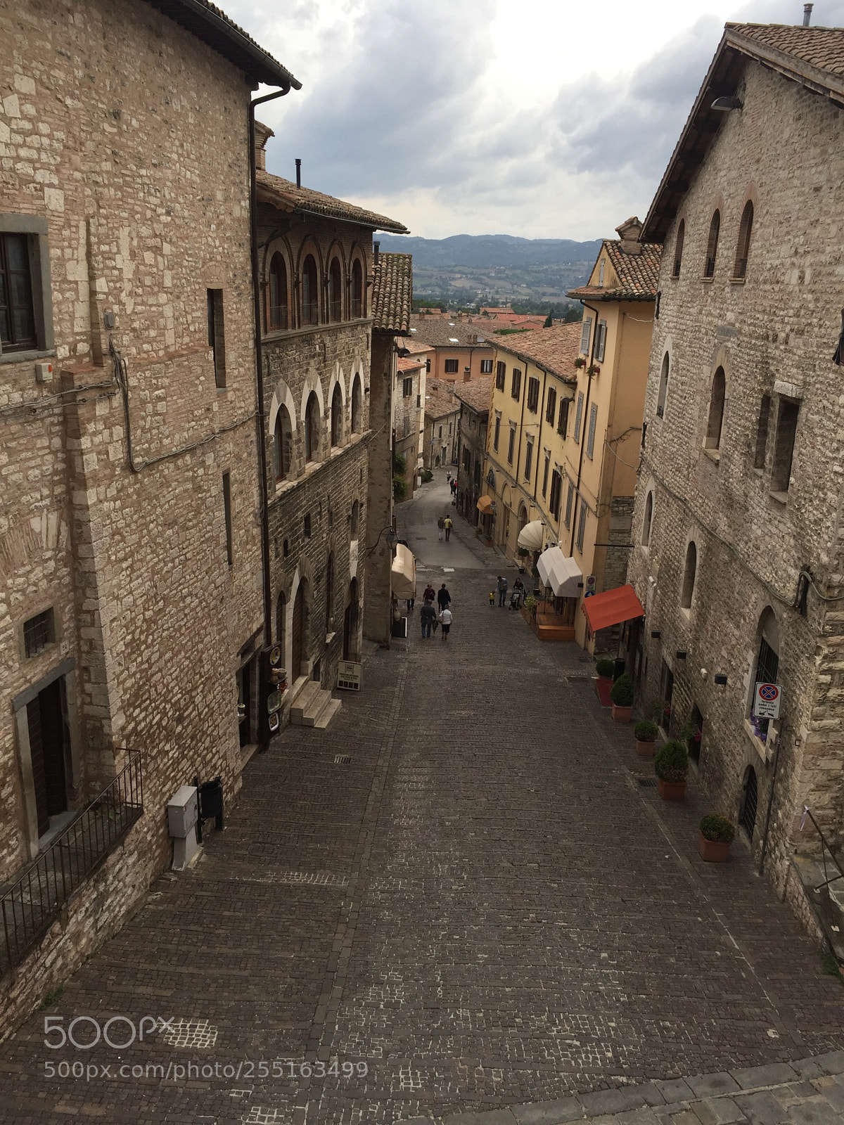 Apple iPhone 6 sample photo. Trip to umbria and photography