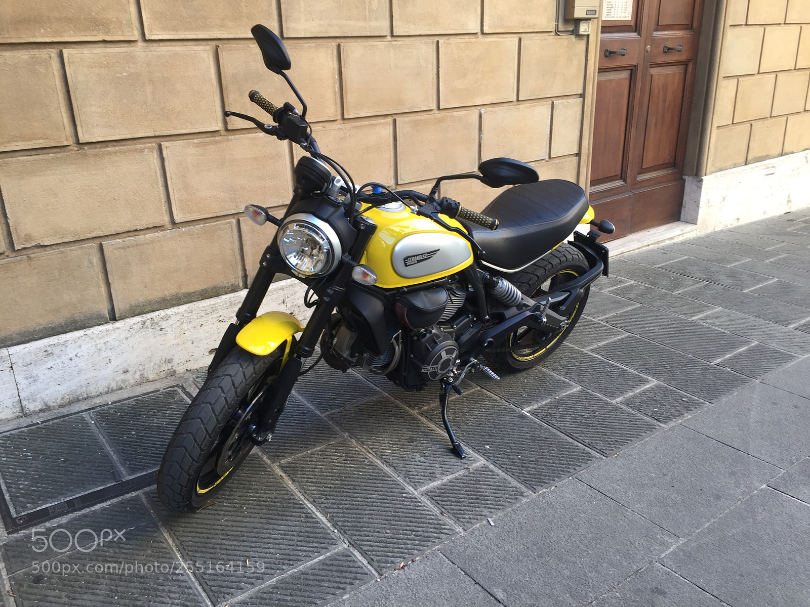 Apple iPhone 6 sample photo. Trip to umbria and photography