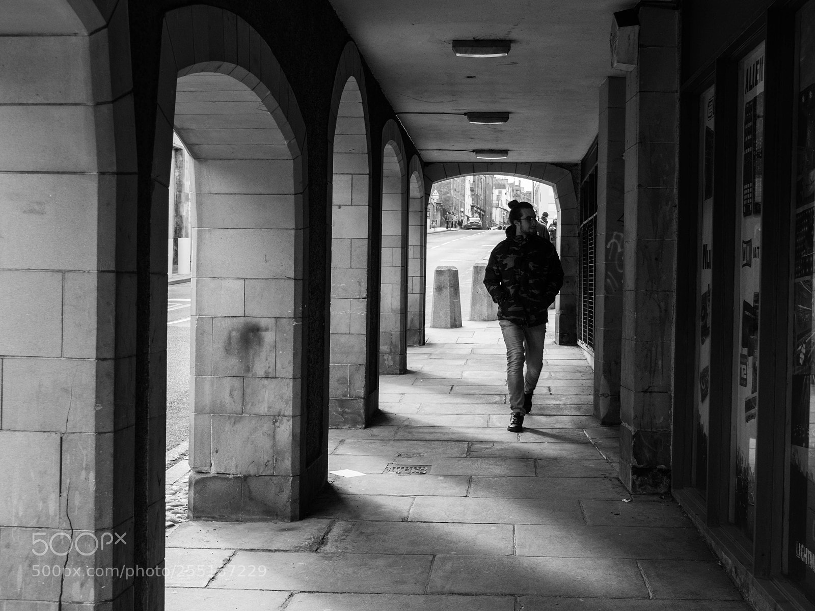 Panasonic Lumix DMC-GX8 sample photo. -1803_royal mile monochrome093093.jpg photography