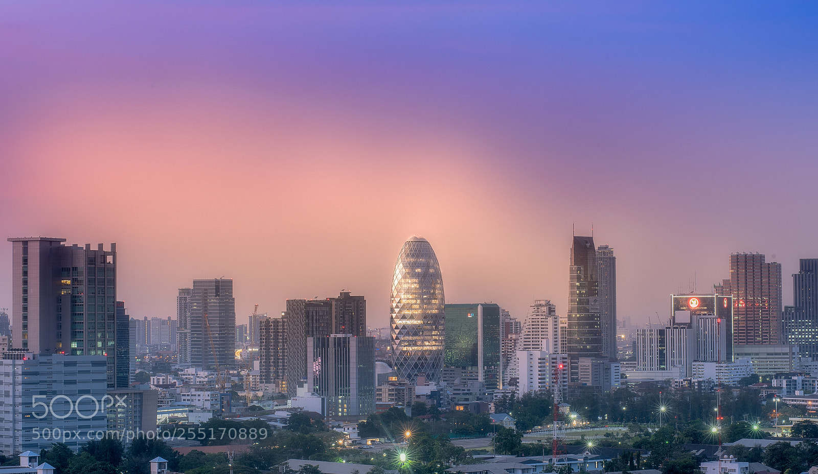 Nikon D810 sample photo. Pearl building in bangkok photography