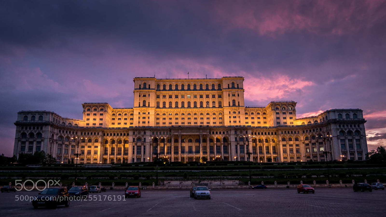 Panasonic Lumix DMC-GH4 sample photo. Palace of the parliament photography