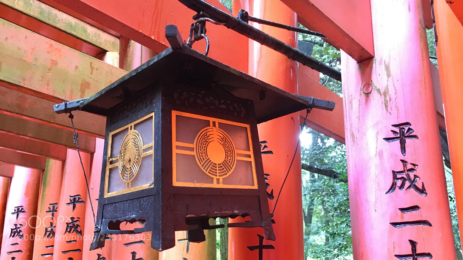 Apple iPhone 6s sample photo. Hushimi-inari shrine photography