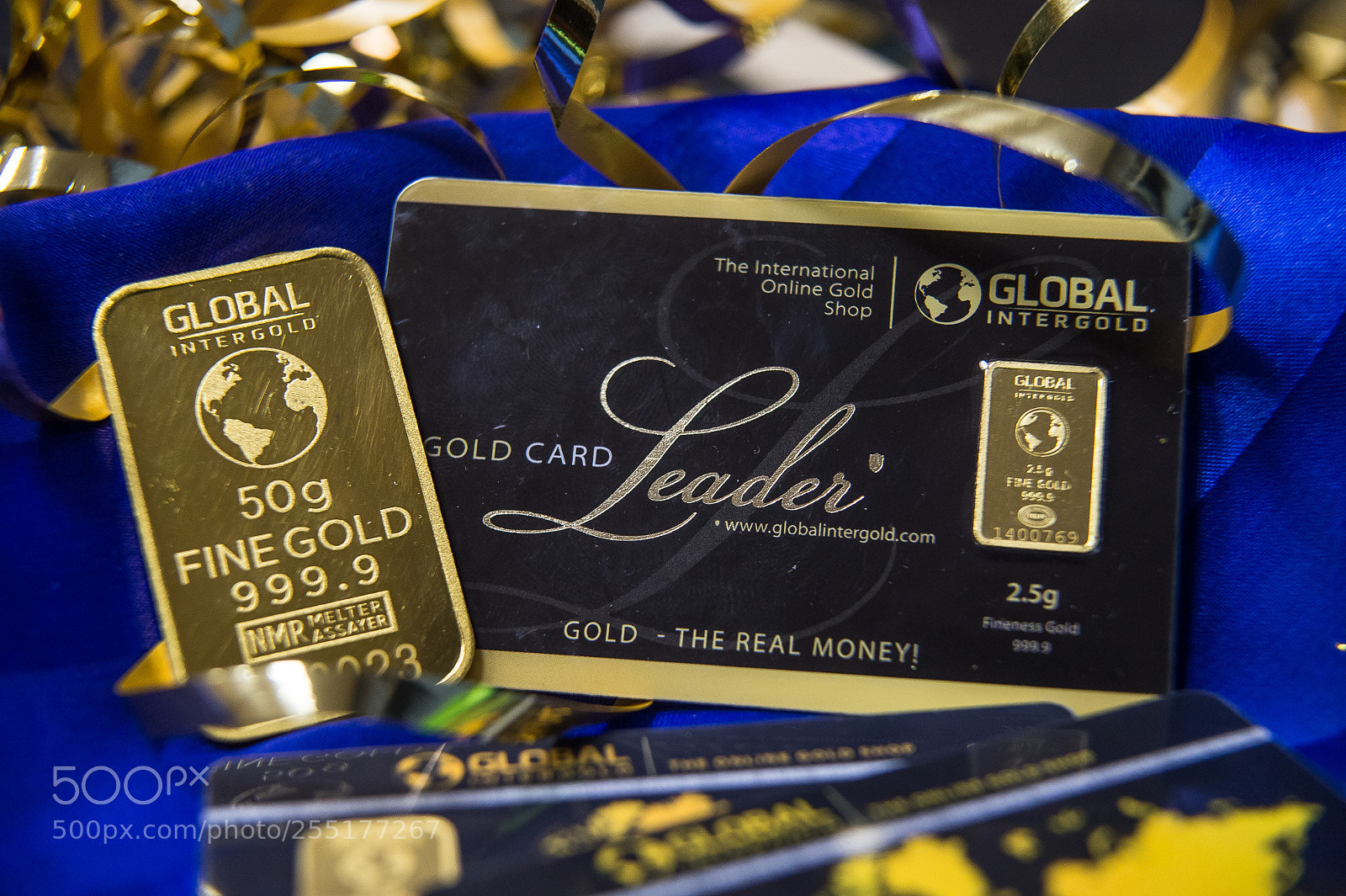 Nikon D4 sample photo. Gold bars shop photography