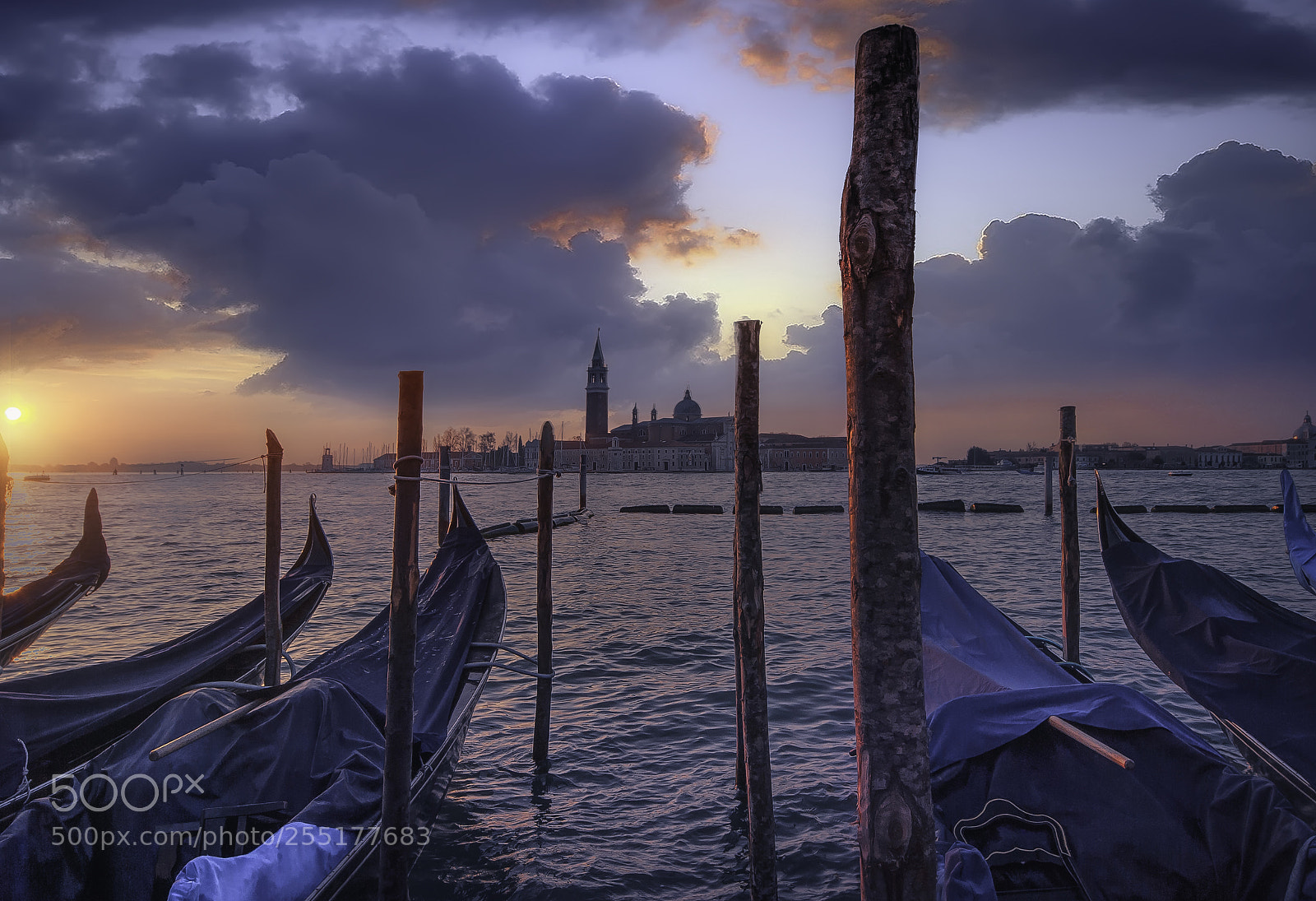Nikon D60 sample photo. Venetian paths 86 morning photography