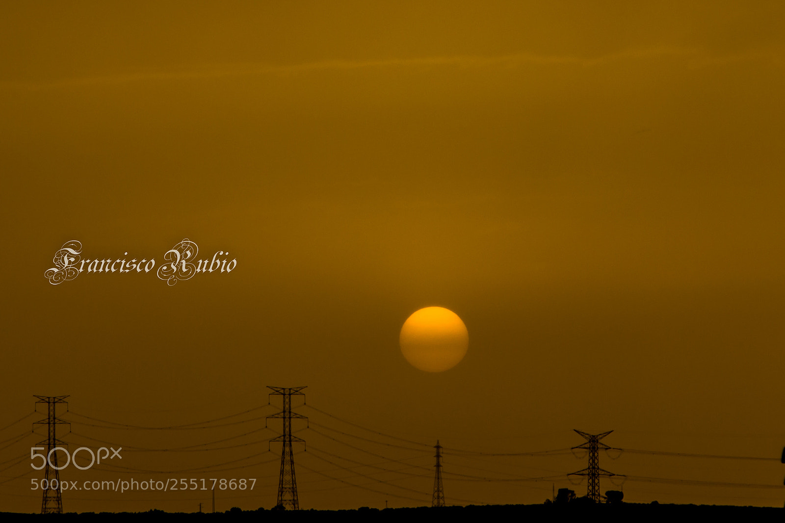 Canon EOS 600D (Rebel EOS T3i / EOS Kiss X5) sample photo. Curioso atardecer photography