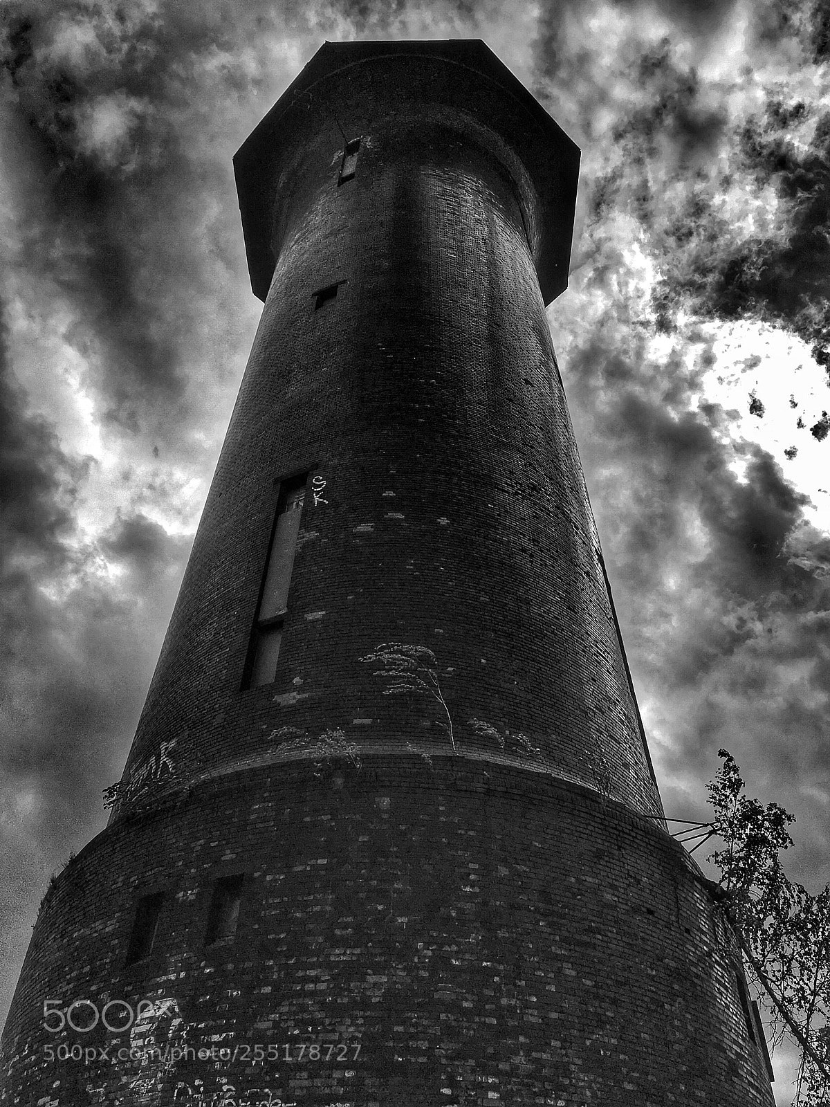 Apple iPhone SE sample photo. Wasserturm  photography