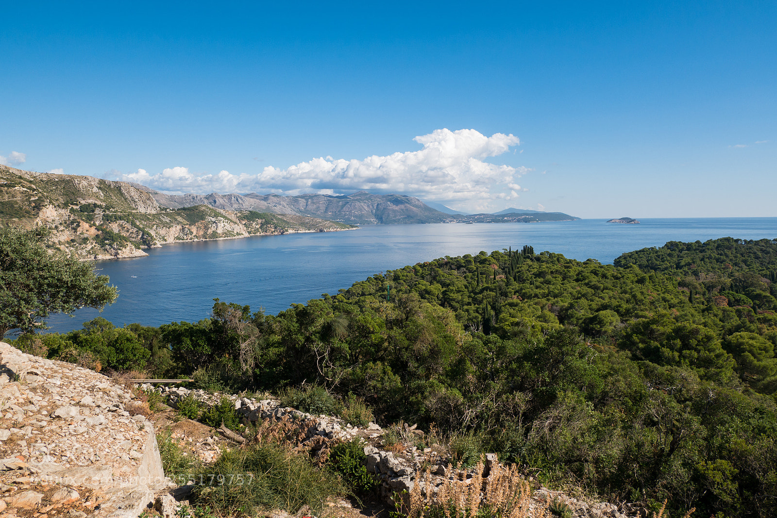 Panasonic DMC-G81 sample photo. Landscape from the island photography